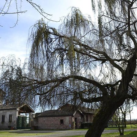 Agriturismo Fiamberta Bed & Breakfast Certosa di Pavia Luaran gambar