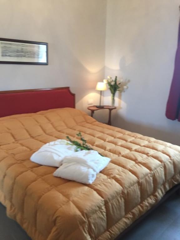 Agriturismo Fiamberta Bed & Breakfast Certosa di Pavia Luaran gambar