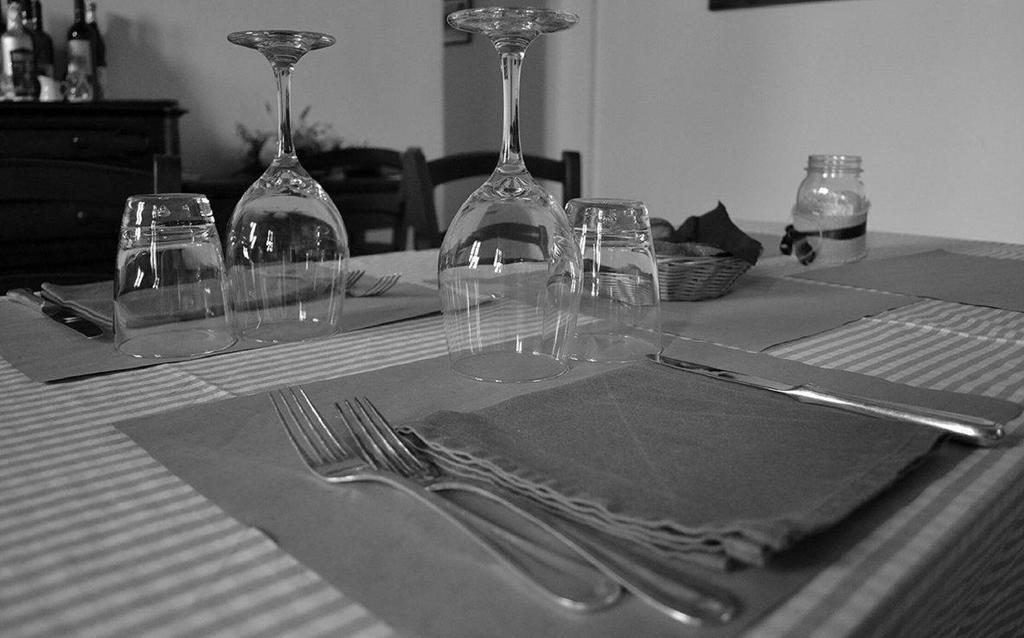Agriturismo Fiamberta Bed & Breakfast Certosa di Pavia Luaran gambar