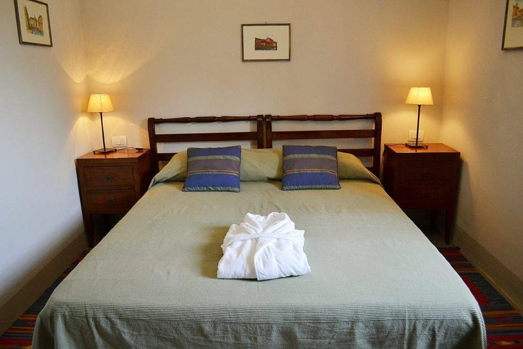 Agriturismo Fiamberta Bed & Breakfast Certosa di Pavia Luaran gambar
